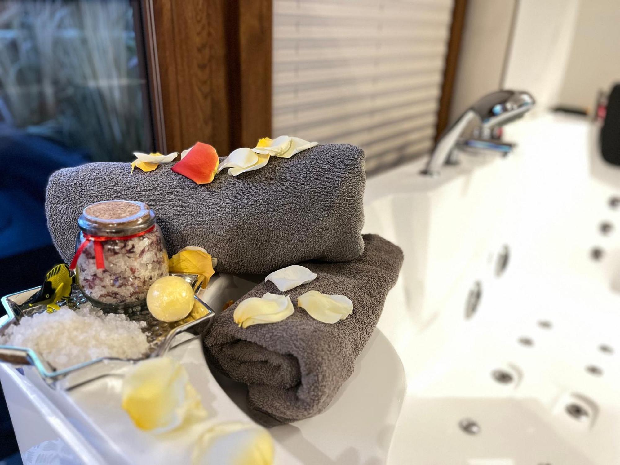 Jacuzzi Rakowicka Top Apartments Красков Екстериор снимка
