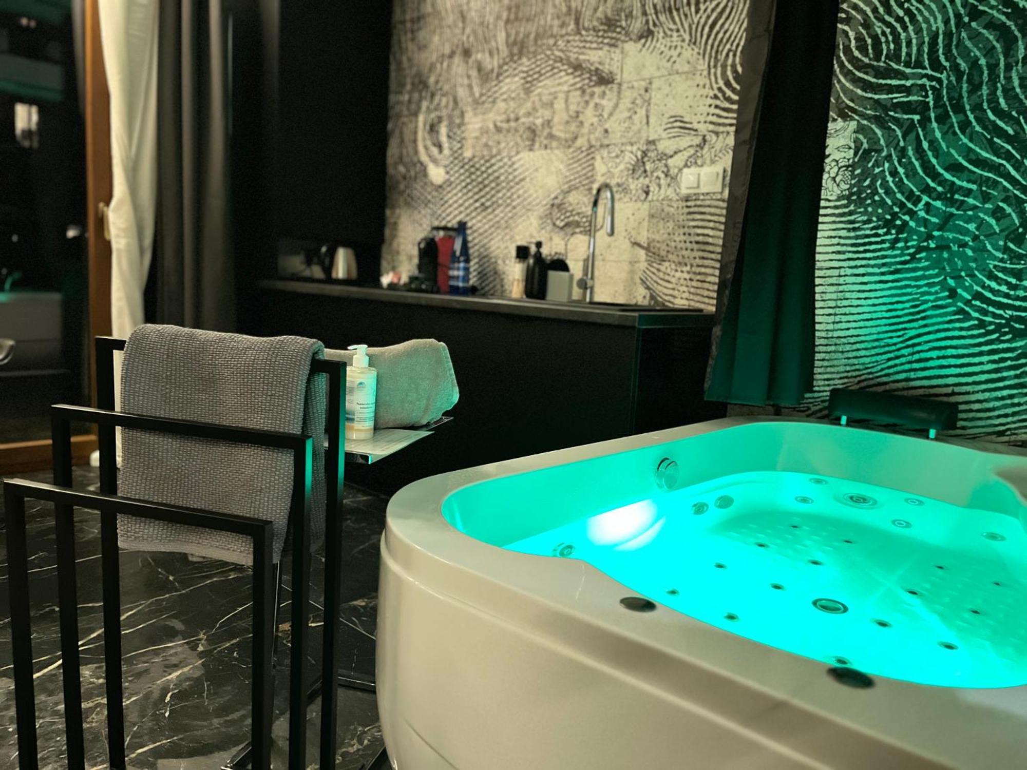 Jacuzzi Rakowicka Top Apartments Красков Екстериор снимка