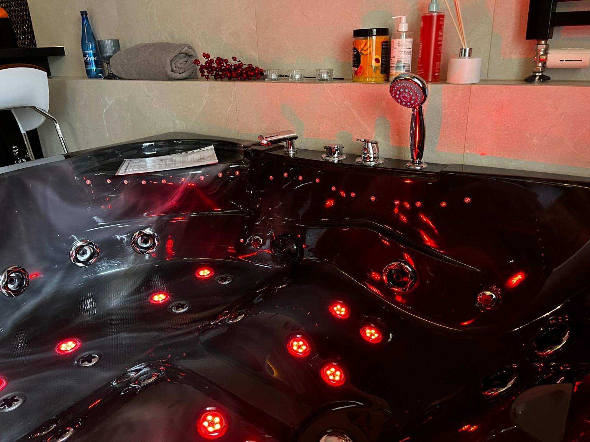 Jacuzzi Rakowicka Top Apartments Красков Екстериор снимка